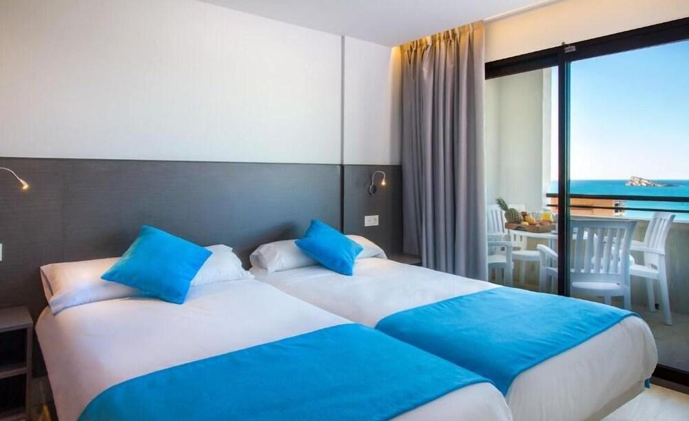 Apartamentos La Era Park Бенідорм Екстер'єр фото