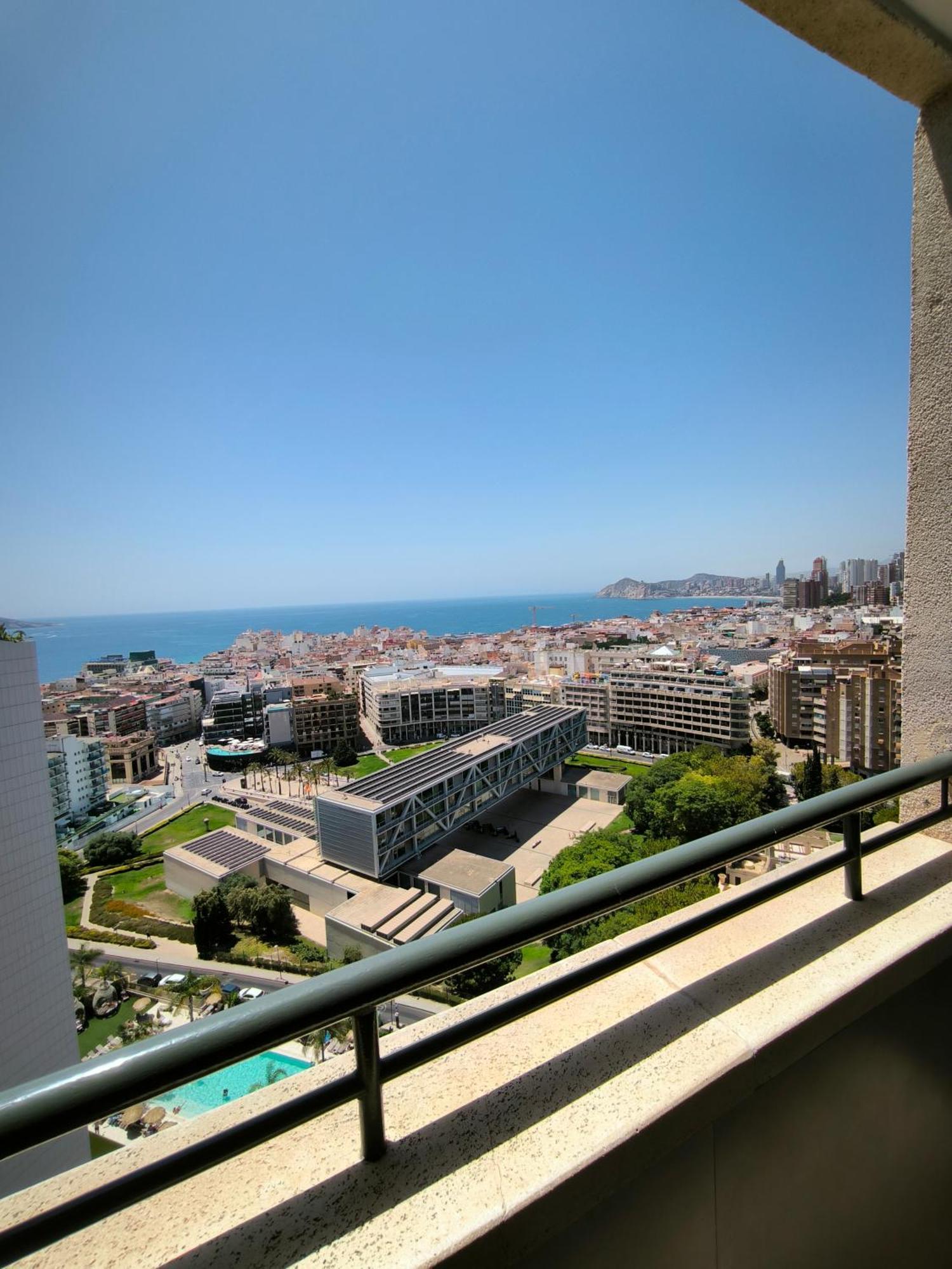 Apartamentos La Era Park Бенідорм Екстер'єр фото